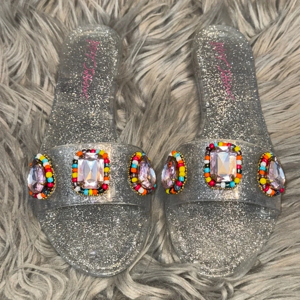 EUC Betsey Johnson Madilyn Rhinestone Slip On Jelly Sandals Clear Size 7 - Picture 2 of 5